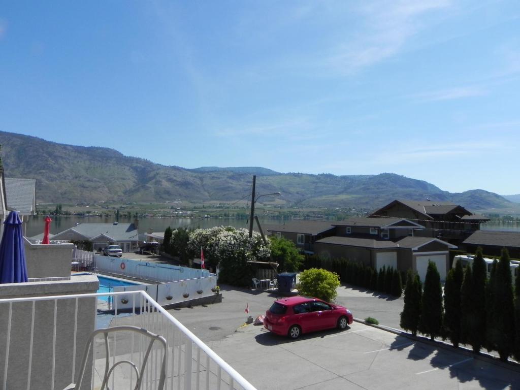 Destiny Beach Resort Osoyoos Room photo